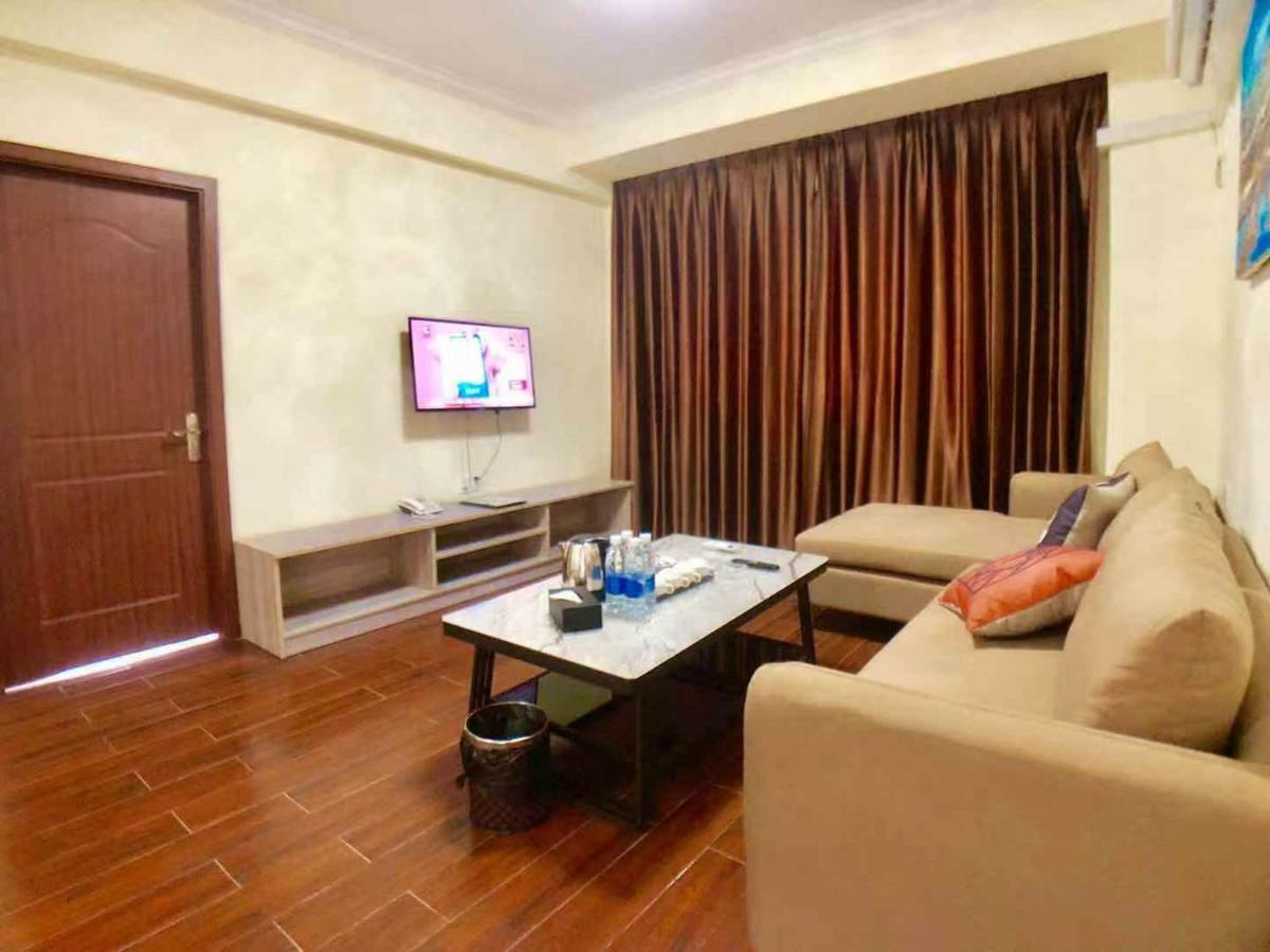 City Comfort Hotel Phnom Penh Airport Exteriör bild