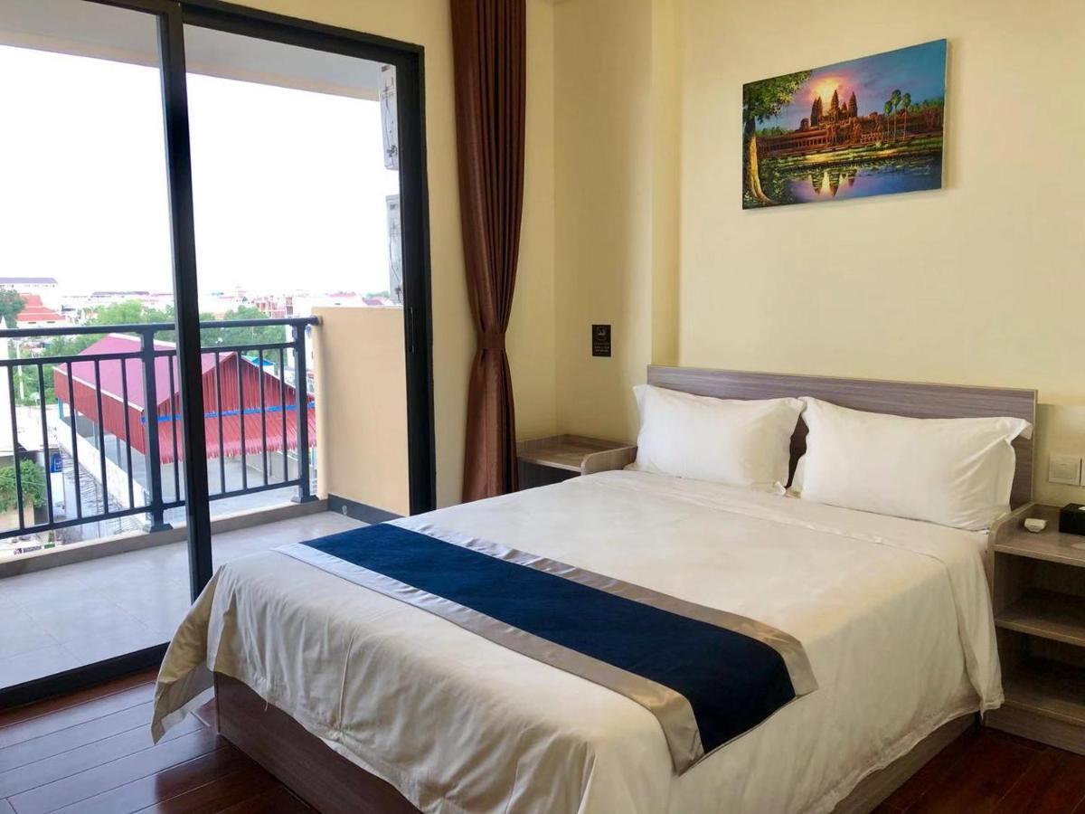 City Comfort Hotel Phnom Penh Airport Exteriör bild
