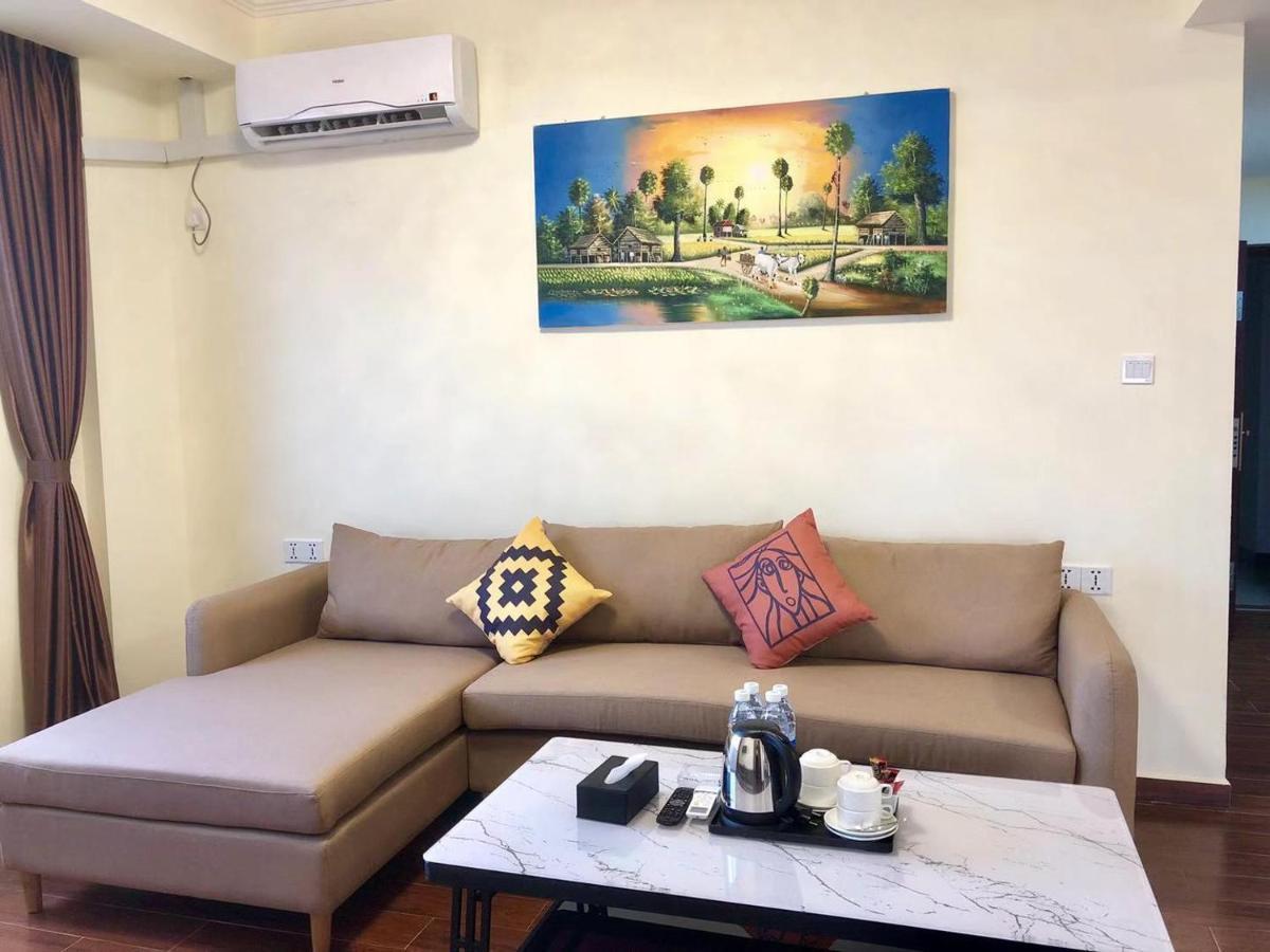 City Comfort Hotel Phnom Penh Airport Exteriör bild